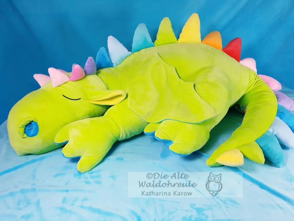 Drache Samu BIG mit extra langem Schwanz