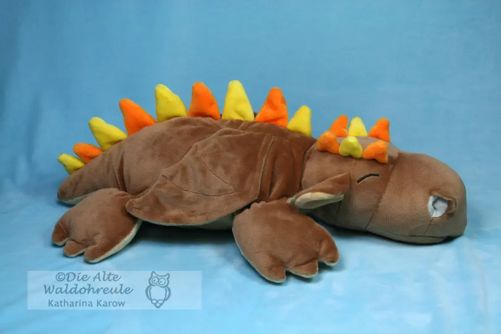 Fluffel-Samu mit Glitzerzacken