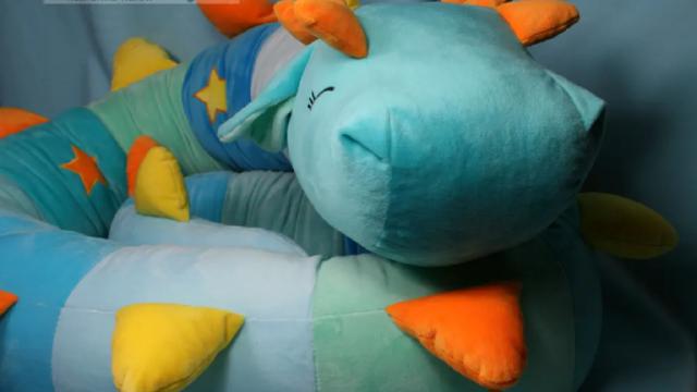 Bettschlange Drachenbaby Kopf